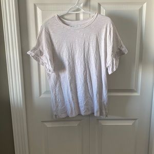 Old Navy white ruffle sleeve T size M